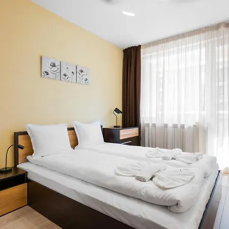 Private With Balcony In Center By Flat Mаnager * סופיה