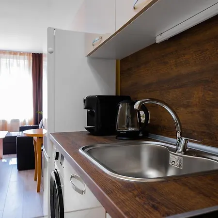 شقة Private With Balcony In Center By Flat Mаnager